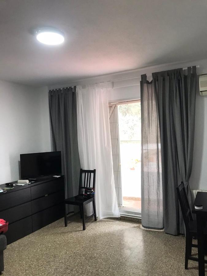Apartment For 6 People. 瓦伦西亚 外观 照片