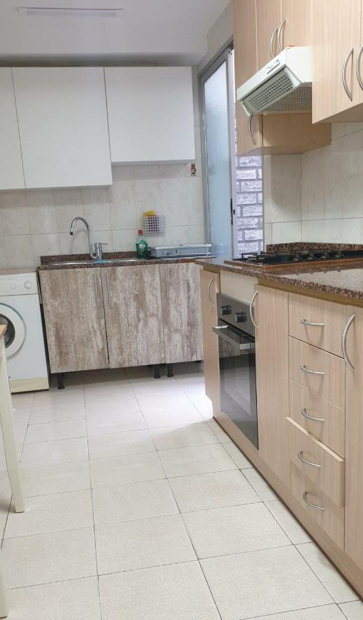 Apartment For 6 People. 瓦伦西亚 外观 照片